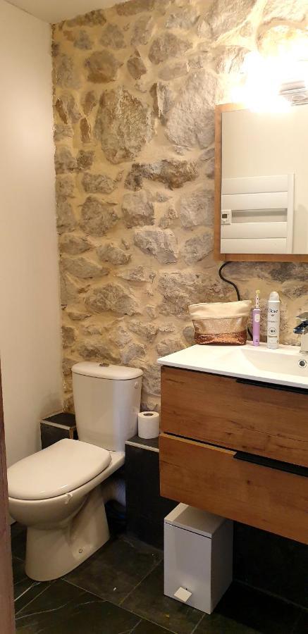 L'Huile Et L'Eau Apartment Antraigues Bagian luar foto